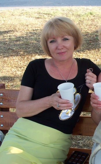 Елена Иваненко