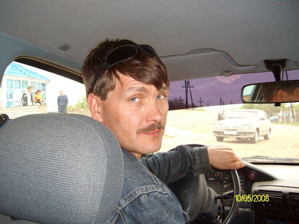 Олег Калинников