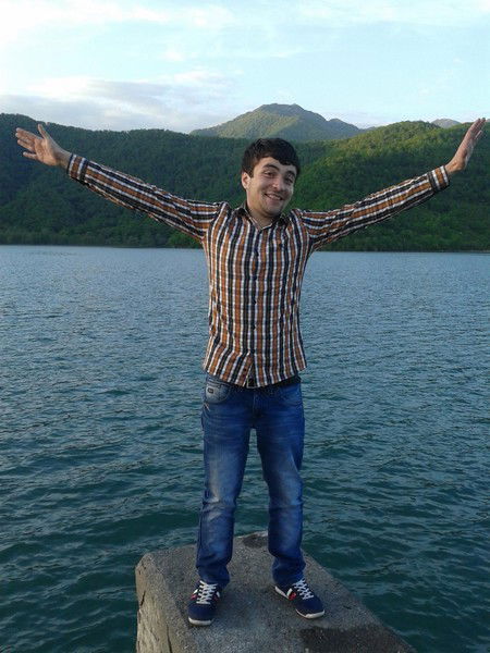 Эльмар Гусейнов