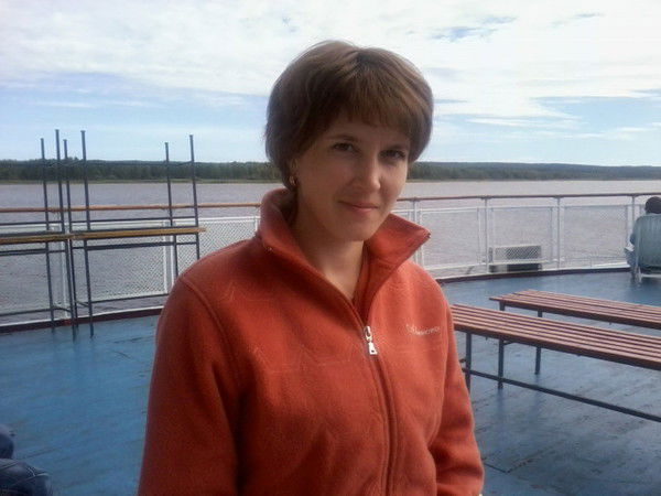 Елена Ощепкова