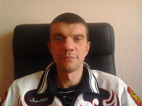 Антон Ражев