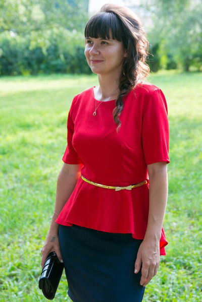 Оля Плотникова