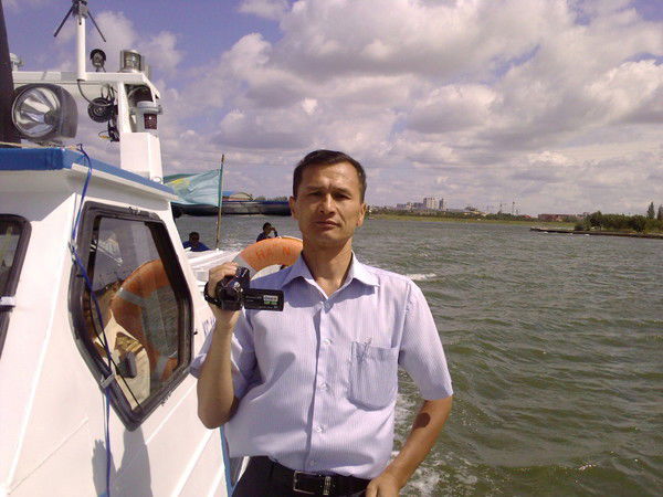 Акылбек Наралиев