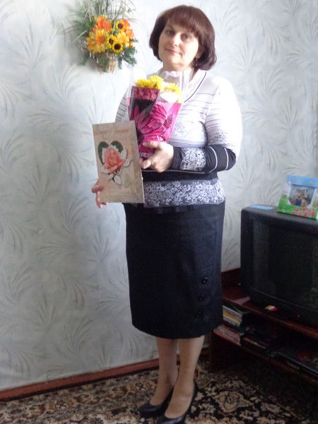 Лариса Хренова