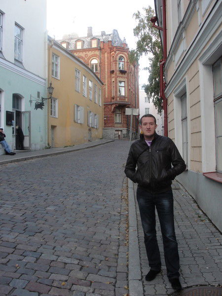 Роман Грушенков