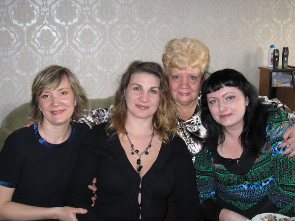 Елена Счастливая