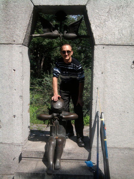 Руслан Довженко