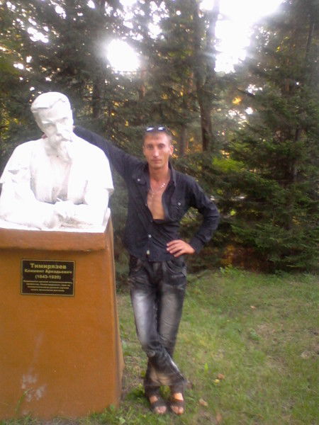 Валентин) Корнев))