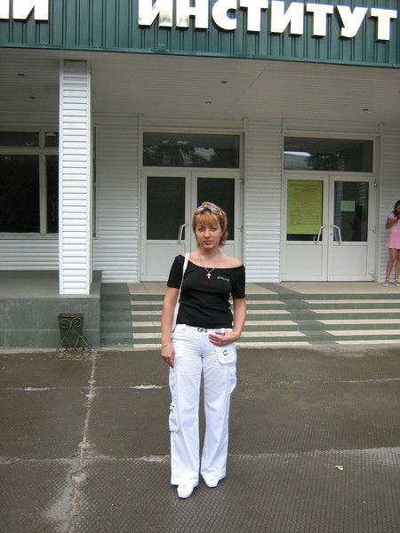 Лариса Молочникова