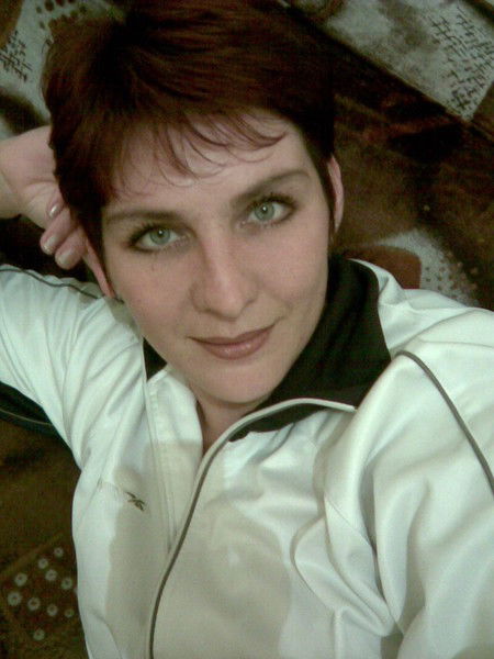 Яна Величко