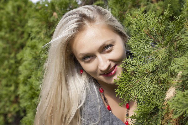 Яна Семенова