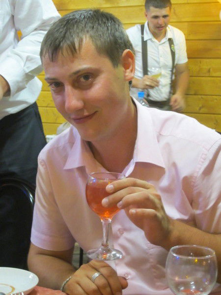 Александр Титов