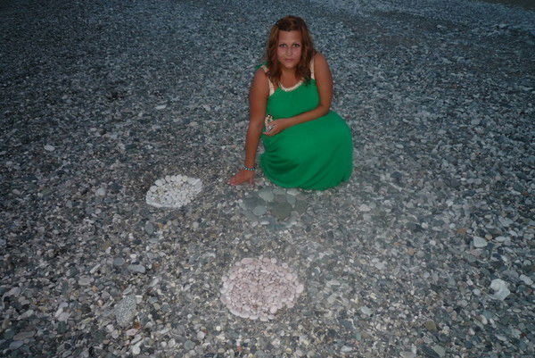 Анюта Титова