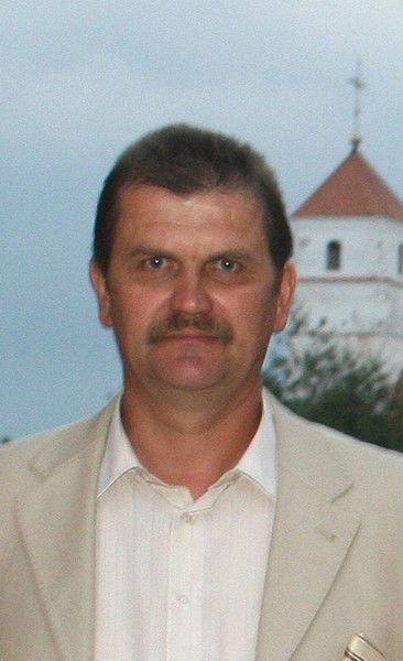 Анатолий Давыдов