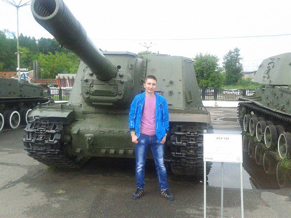 Дмитрий Петров