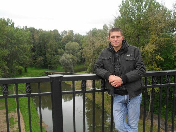 Алексей Лапко