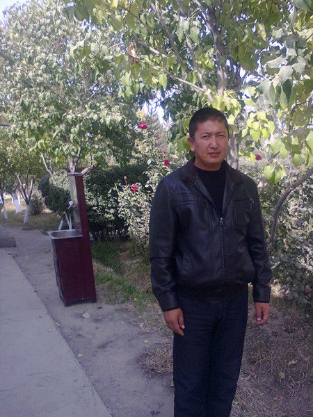 Равшанбек Исамов