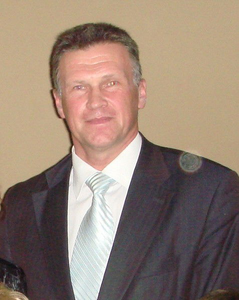 Евгений Попов