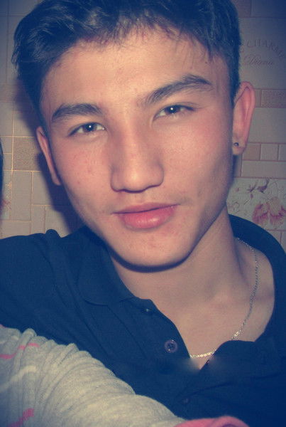 Айбек Шарапатов