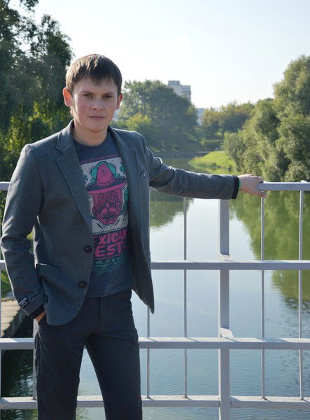 Александр Горелов