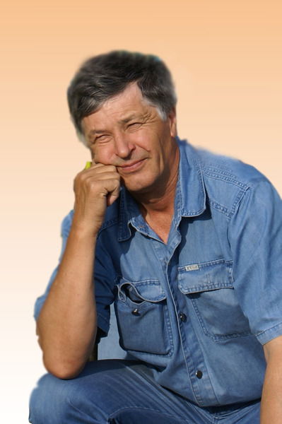 Павел Уткин