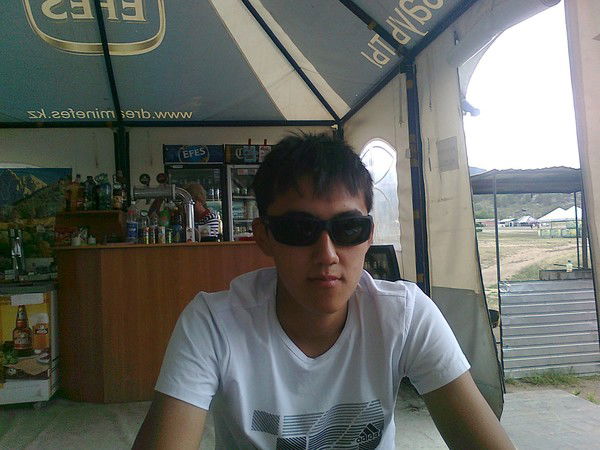 Жанарбек Мутекеев