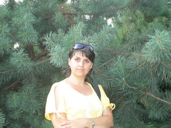 Лариса Холявко