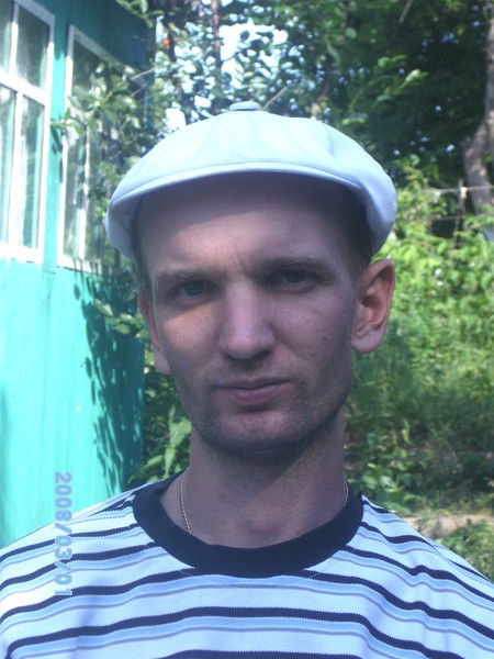 Денис Бачев