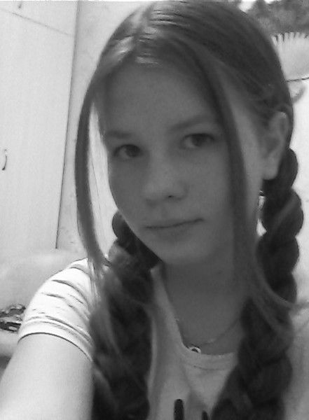 Лена Херувимова