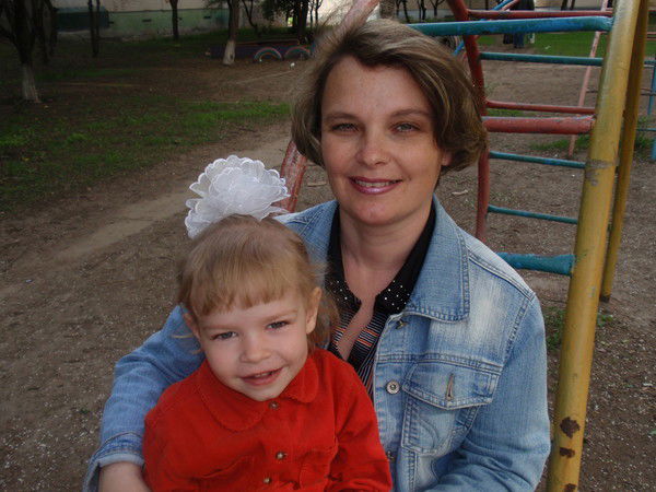 Бова (Башлаева) Елена