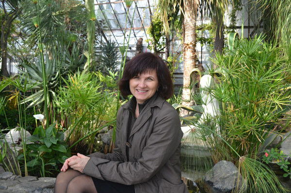 Лена Чухрий