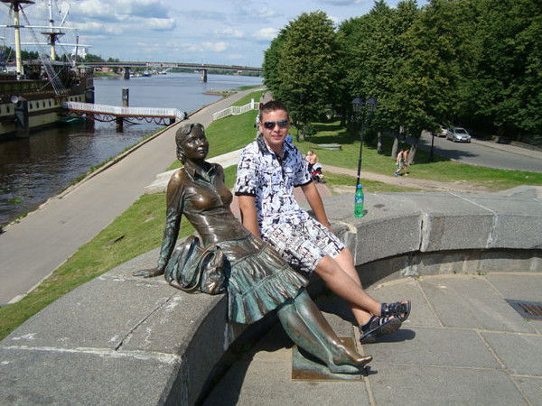 Дмитрий Глушков