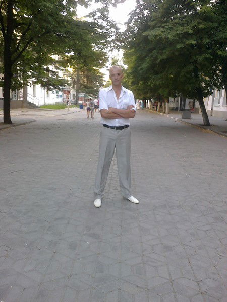 Николай Петров