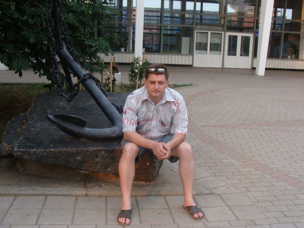 Дмитрий Белый