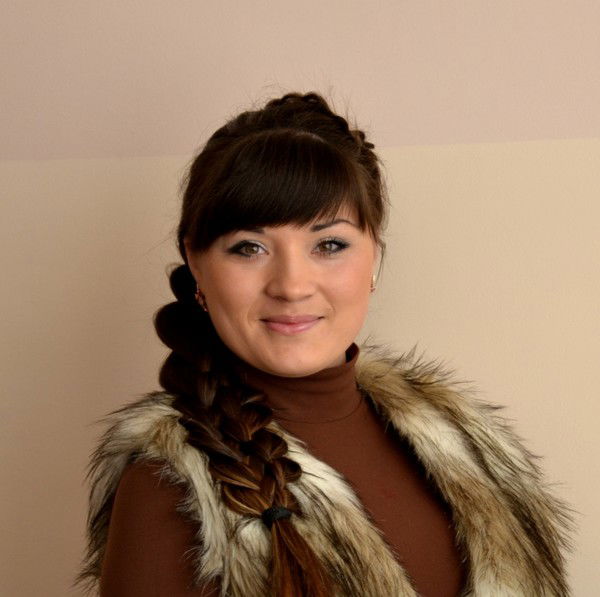 Элечка Ашикпаева