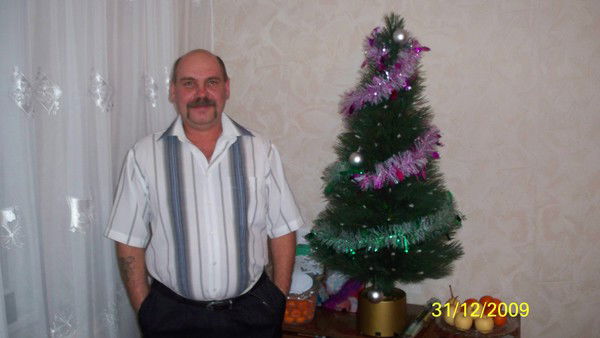 Юрий Антонов