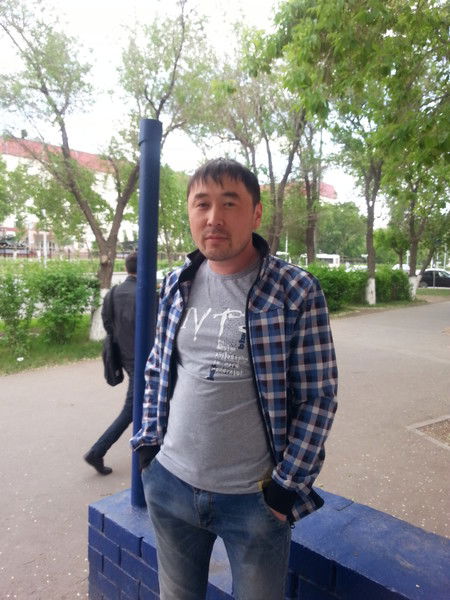 Азамат Шарипов