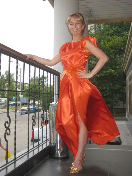 Лена Глушкова