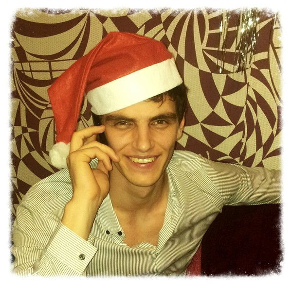 Артем Петров