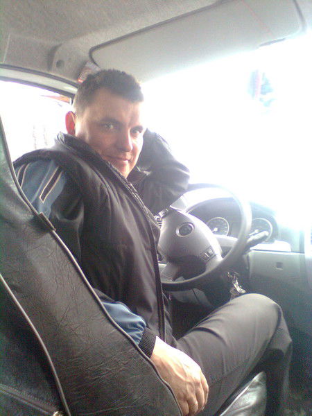 Константин Белов