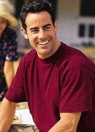 Хусрав Саркоров