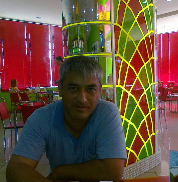 Акмал Сапарбаев