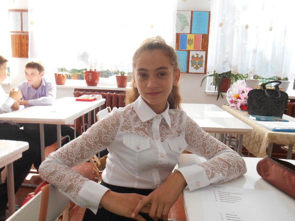 Есфирь Русс