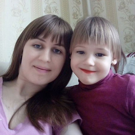 Виктория Хушану