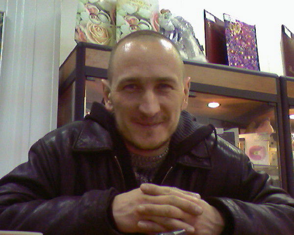 Олег Овчинников