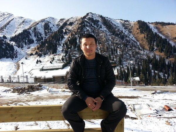 Айдос Текебаев