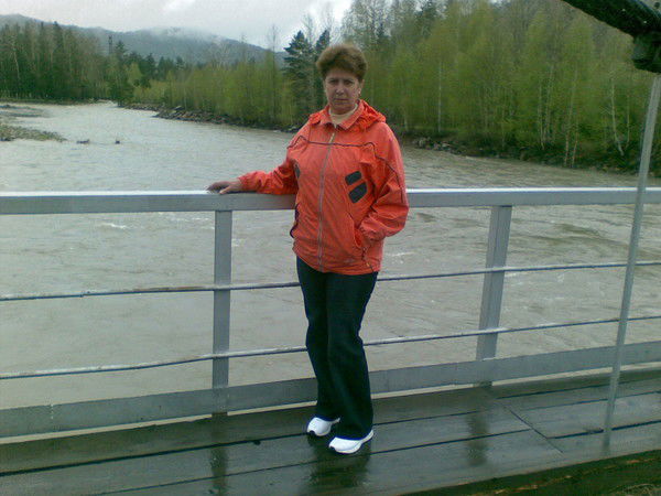 Лариса Рябинина