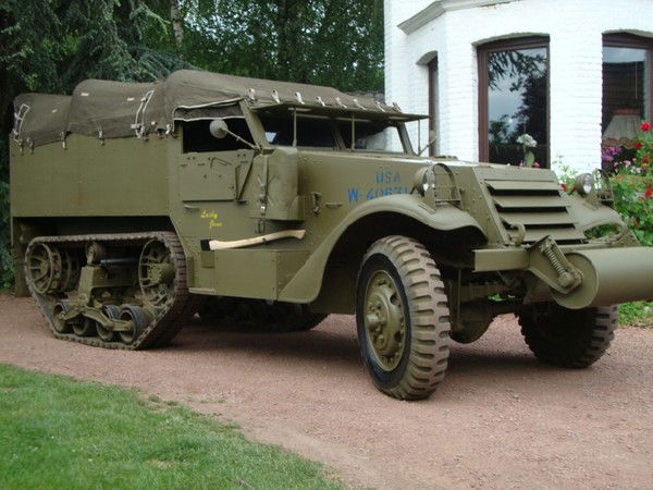 Анатолий Ручьев