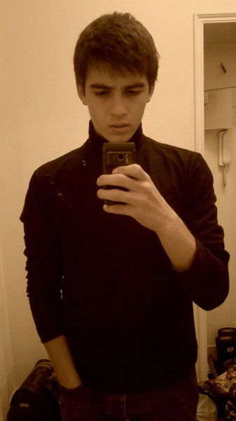 Леван Акопов