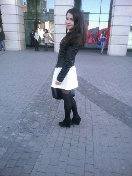 Юля Васильева